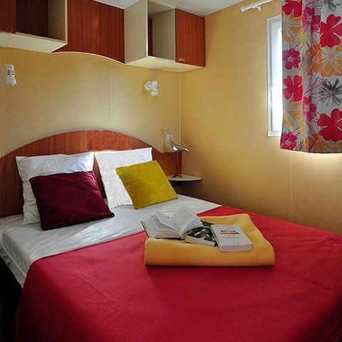 Stacaravan 4 personen - FLORES 31m² - 2 kamers + overdekt terras