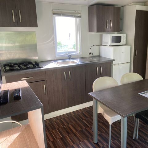 Stacaravan 2 personen - 09-Mh Grand Confort 6 pers met groot terras - prijs voor 2 personen