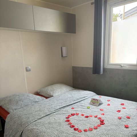 Bungalow 2 personen - 15-Bungalow Grand Marais 32m2 (2bed - 2/6pers.) + Jaccuzzi + Opgemaakte bedden + handdoek + drankkit - prijs voor 2 personen