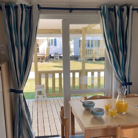 Stacaravan 6 personen - 3 slaapkamers - TV - BBQ
