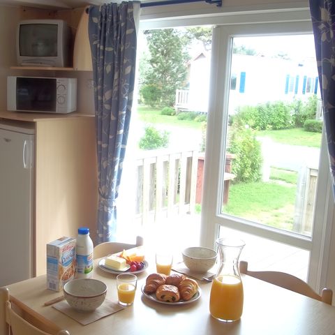 Stacaravan 6 personen - 3 slaapkamers - TV - BBQ