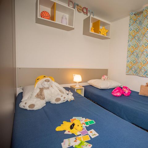 Stacaravan 4 personen - Stacaravan Azur Sérénité 24m² - Privé Jacuzzi - 3 kamers - 2 slaapkamers - Airconditioning