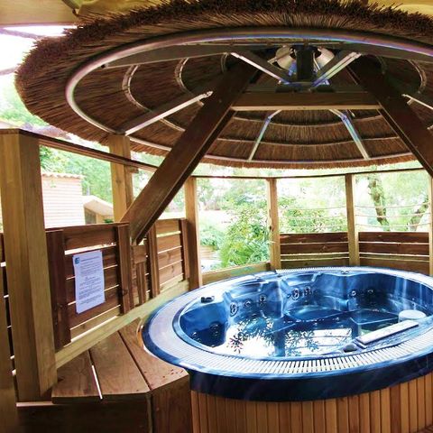 Stacaravan 4 personen - Stacaravan Provence Sérénité 25 m² - Privé jacuzzi - 3 kamers - 2 slaapkamers - Airconditioning