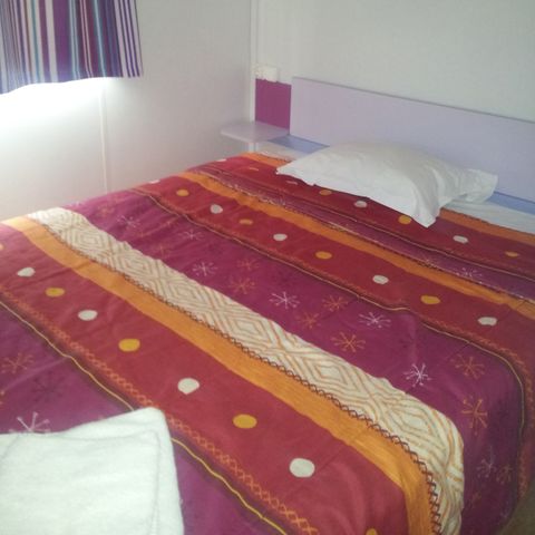 Stacaravan 4 personen - STANDAARD - 2 slaapkamers