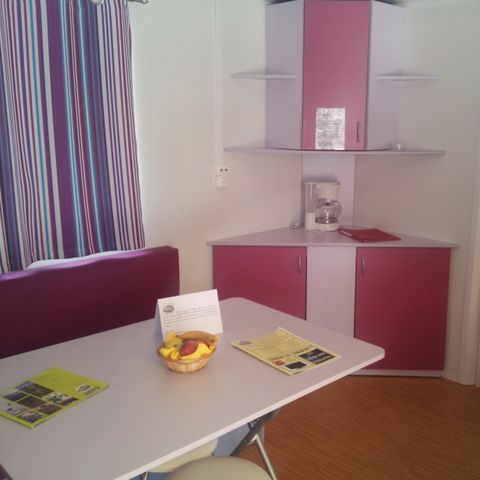 Stacaravan 4 personen - STANDAARD - 2 slaapkamers