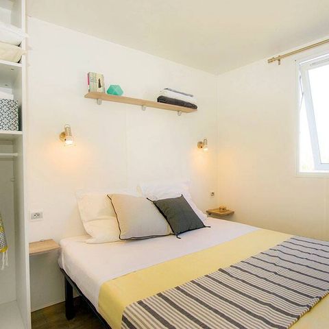 Stacaravan 6 personen - Stacaravan | Klassiek | 2 Slaapkamers | 4/6 Pers. | Verhoogd terras | Airconditioning.