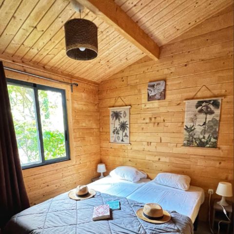 Stacaravan 8 personen - TROPISCH GOUD - 60m²- 3 kamers