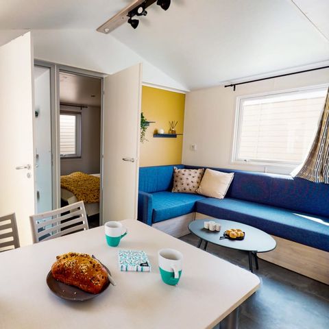 Stacaravan 6 personen - Essential 2bed 6p Basic zonder airconditioning