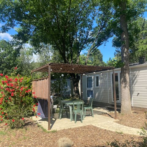 Stacaravan 4 personen - 2 slaapkamers - TV - CLIM - PLANCHA