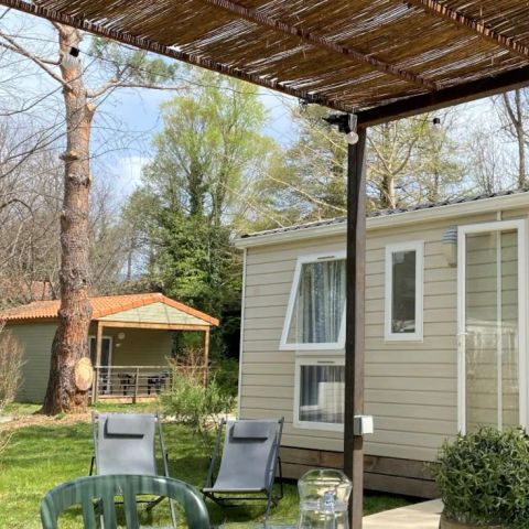 Stacaravan 4 personen - 2 slaapkamers - TV - CLIM - PLANCHA