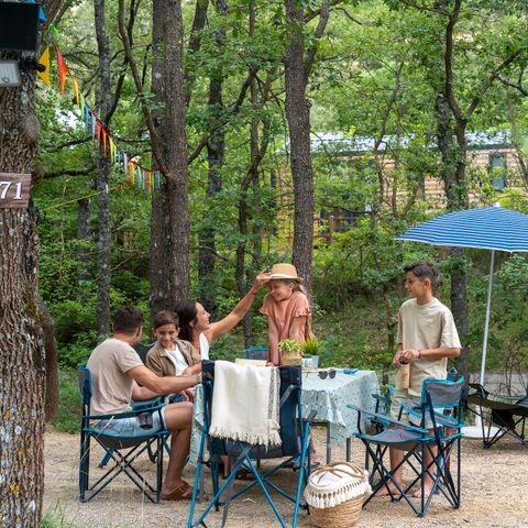 Kampeerplaats - Kampeerplaatsen voor tenten, campers of caravans