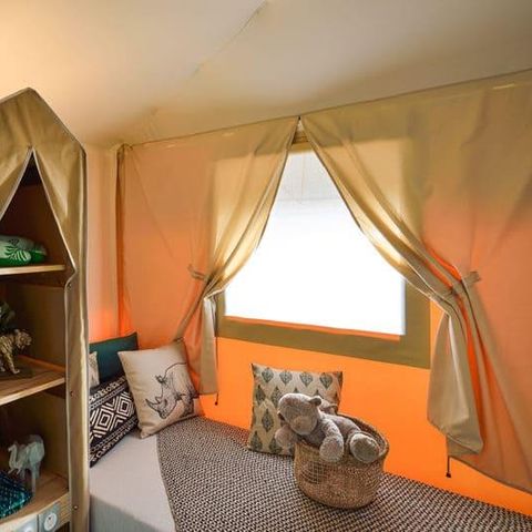 Glampingtent 4 personen - JUNGLE LODGE zonder sanitair, zonder water