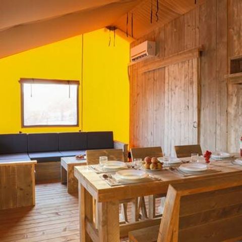 Safaritent 6 personen - Safari Lodge Tent | 3 Slaapkamers | 6 Pers. | Verhoogd terras | Airconditioning