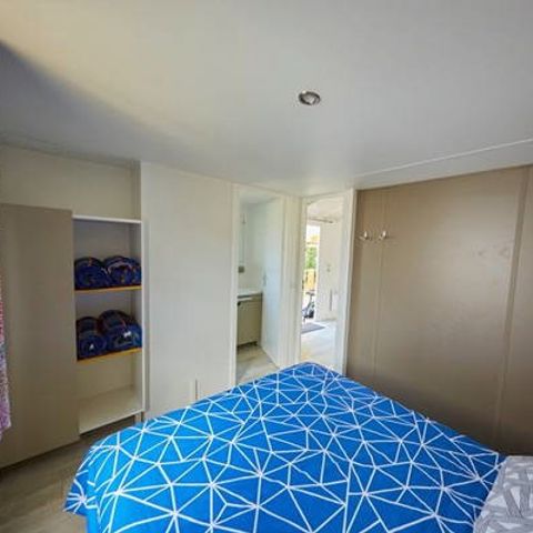 Stacaravan 4 personen - Mobile-home | Comfort | 2 Slaapkamers | 4 Pers. | Verhoogd terras | Airconditioning.