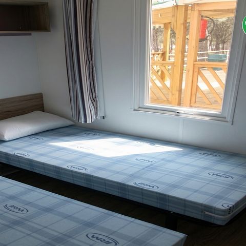 Stacaravan 4 personen - BASIC - AIRCONDITIONING - BEDLINNENPAKKET - HANDDOEKEN - WIFI