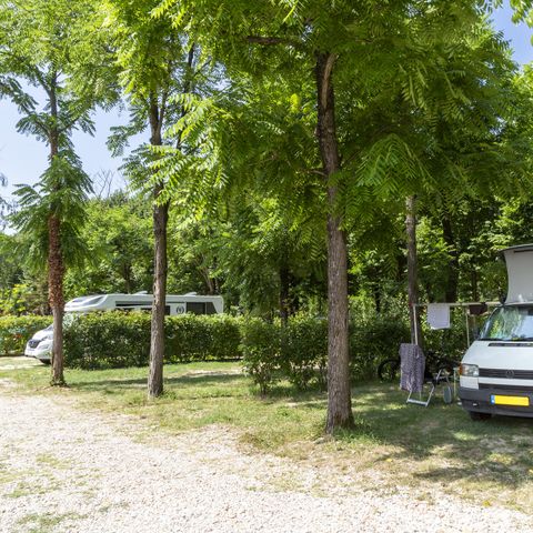 Kampeerplaats - Piazzola Camper