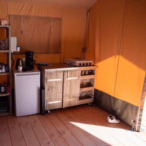 Safaritent 6 personen - incl. privé sanitair unit