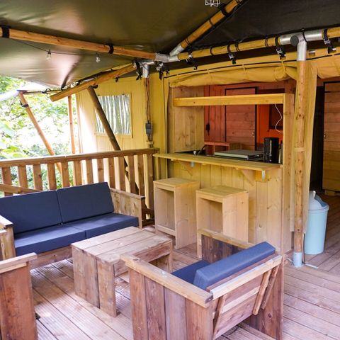 Safaritent 6 personen - incl. sanitair aan het meer