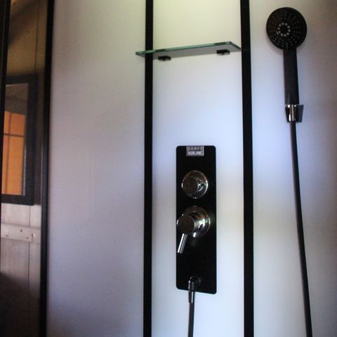 Safaritent 4 personen - incl. sanitair