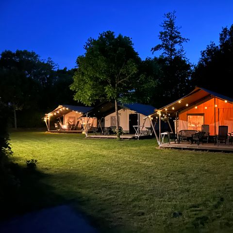 Safaritent 4 personen - incl. sanitair