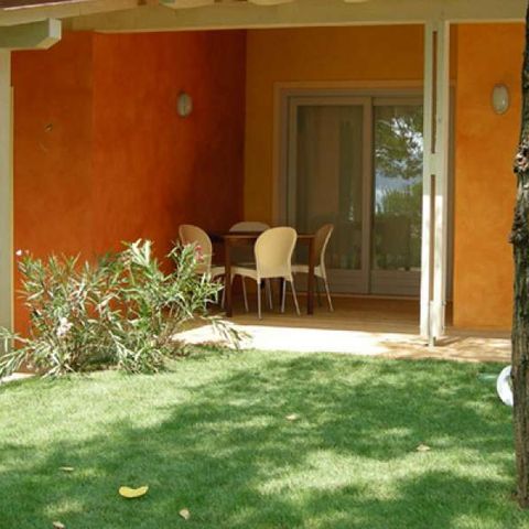Appartement 6 personen - MIMOSA (met een kleine tuin)