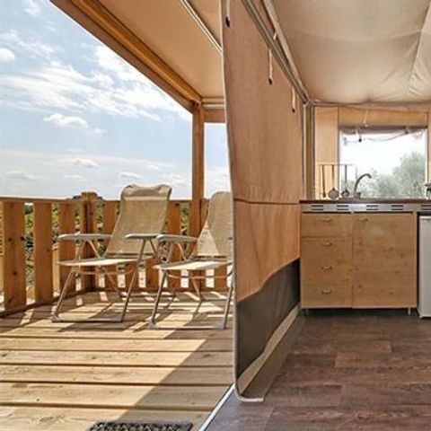 Safaritent 5 personen - Super Lodge Tent | 2 Slaapkamers | 4/5 Pers. | 1 Badkamer