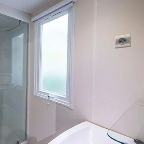 Stacaravan 6 personen - Mobile-home | Comfort XL | 3 slaapkamers | 6 pers. | Verhoogd terras | Airconditioning