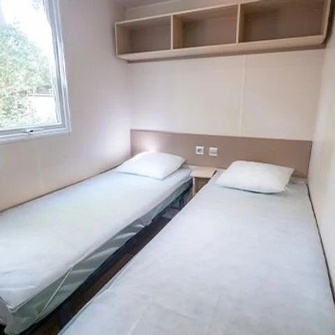 Stacaravan 6 personen - Mobile-home | Comfort XL | 3 slaapkamers | 6 pers. | Verhoogd terras | Airconditioning