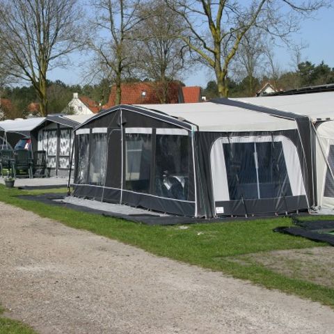 STAANPLAATS - Comfortplaats L