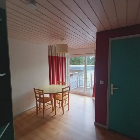 LANDHUIS 6 personen - 3 stuks