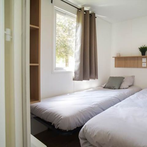 Stacaravan 4 personen - Nest29 30.8 m²- 2 slaapkamers + Overdekt terras + TV
