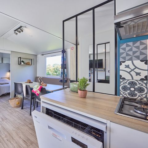 Stacaravan 8 personen - Comfort + 4 CH