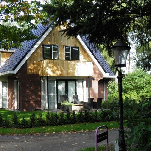 VAKANTIEHUIS 20 personen - Grote Hoes