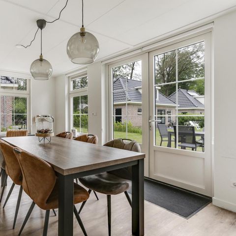 VAKANTIEHUIS 8 personen - Notaris