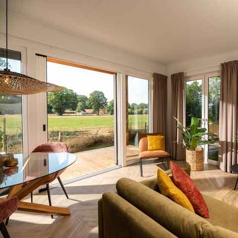 LODGE 4 personen - Nature met hottub