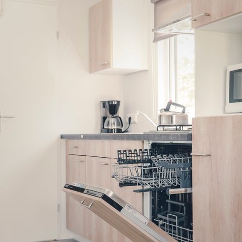 Groepsaccommodatie 30 personen - 6x bungalette met veranda
