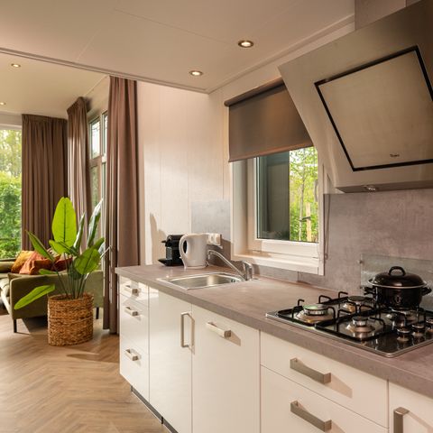 Bungalow 4 personen - Wellness Boutique baby met bubbeltub + babykamer