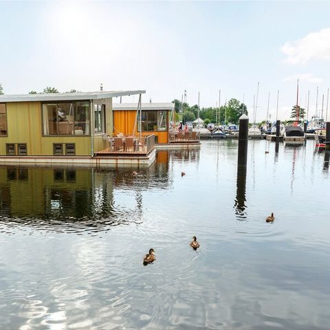 UNIEKE ACCOMMODATIE 6 personen - Woonboot EH674