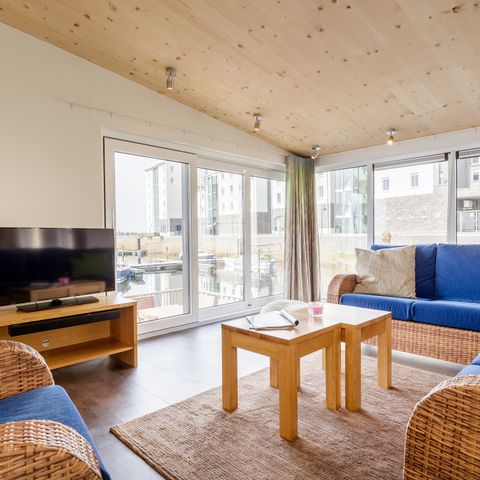 UNIEKE ACCOMMODATIE 6 personen - Woonboot EH674