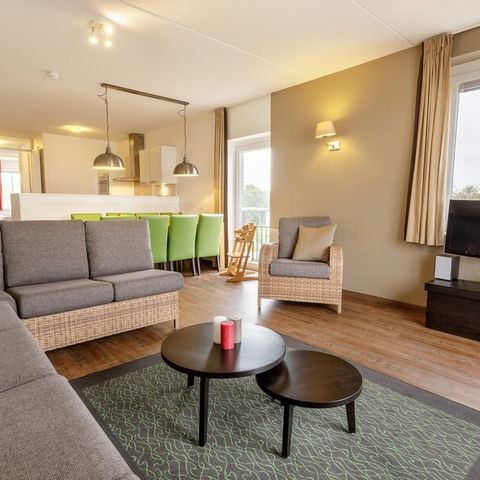 APPARTEMENT 8 personen - Waterfrontsuite VIP EH908