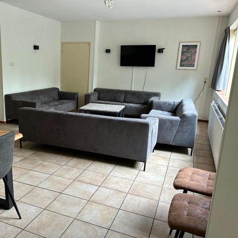 VAKANTIEHUIS 32 personen
