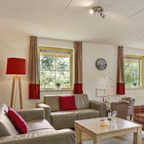 VAKANTIEHUIS 6 personen - Kinderhoevewoning 6DLK (max. 4 adults & 2 kids)