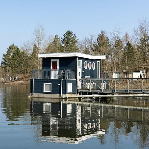 UNIEKE ACCOMMODATIE 4 personen - Woonboot BS1342