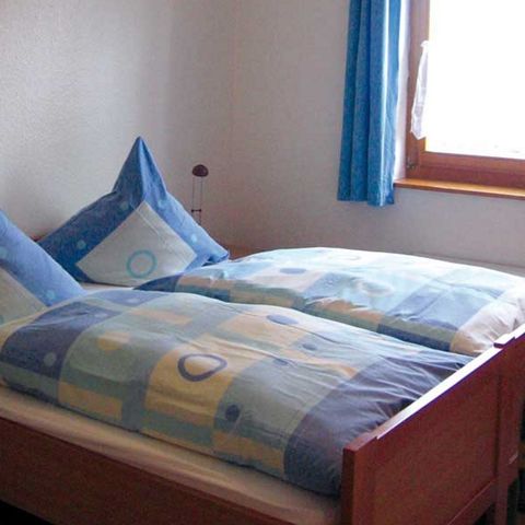 Bungalow 3 personen - Cozy apartment with oven, located in the green Bruchttal