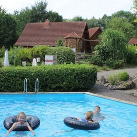 Bungalow 7 personen - Comfortable holiday home with 2 bathrooms, in the Bruchttal