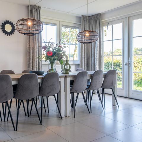 VAKANTIEHUIS 12 personen - Daelenbroeck