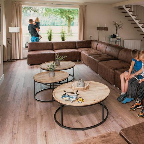 VAKANTIEHUIS 28 personen - Villa + Lodges (24 + 4)