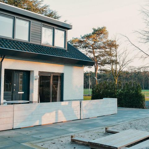 VAKANTIEHUIS 24 personen - 2Groepsvilla