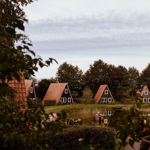Groepsaccommodatie 30 personen - Groepsverblijf Silo + 5 vissershuisjes (30 personen)