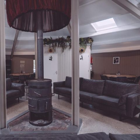 VAKANTIEHUIS 30 personen - Groepsverblijf Silo + 5 vissershuisjes (30 personen)